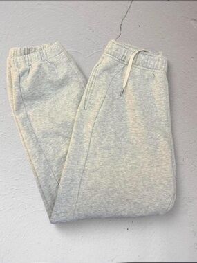 lululemon athletica Scuba Mid-rise Oversized Gray Jogger Sweatpants Like NEW